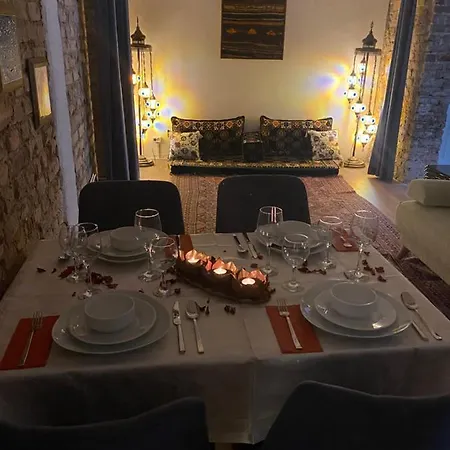 Otantic Place In Sultanahmet Стамбул